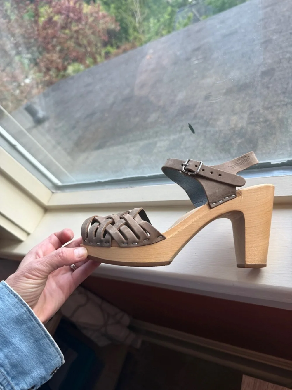 Women’s Swedish Hasbeen Wooden Clog Sandals - Gray - size 37 - Picture 3 of 16